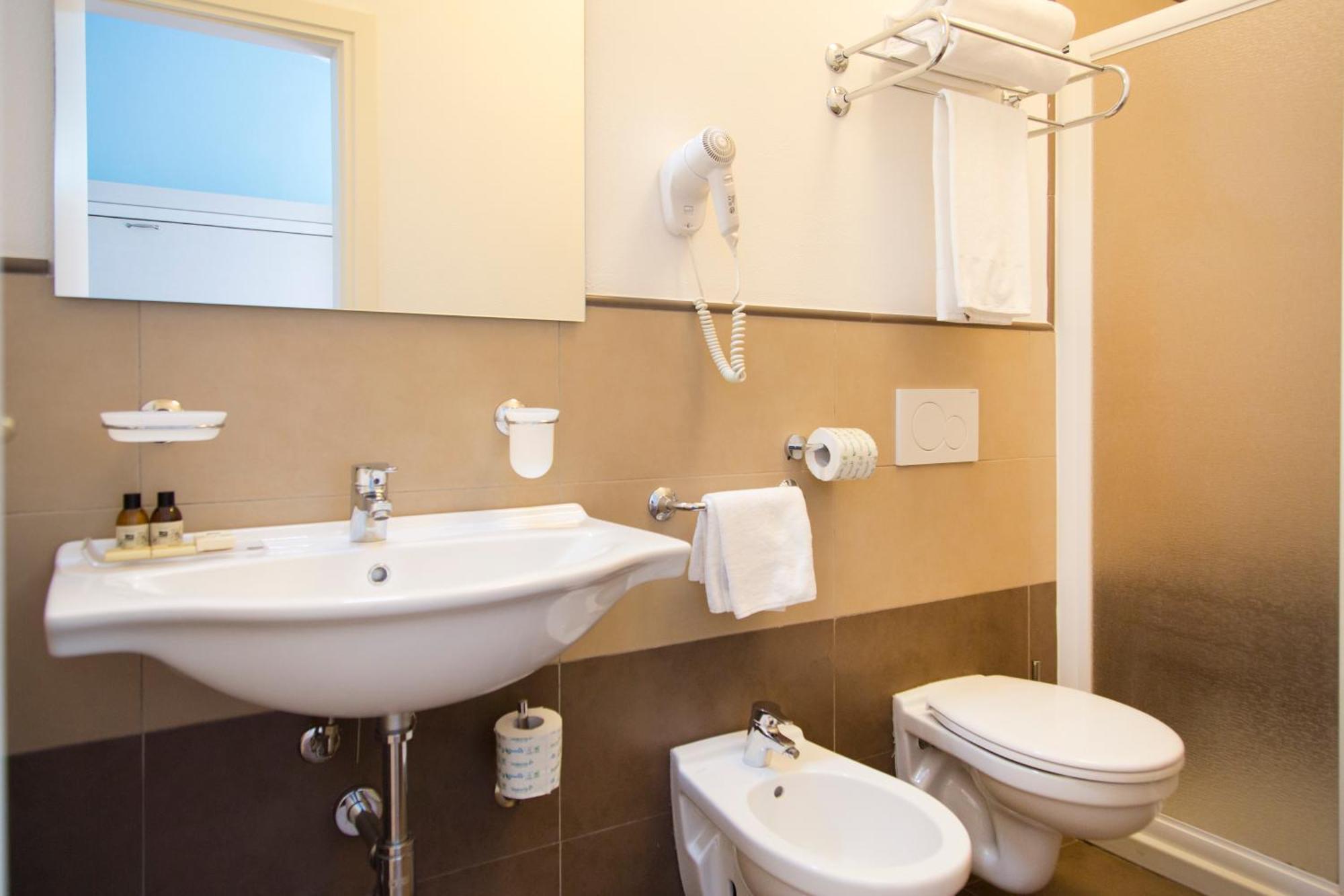 Blu Laconia Village Hotel Cannigione
