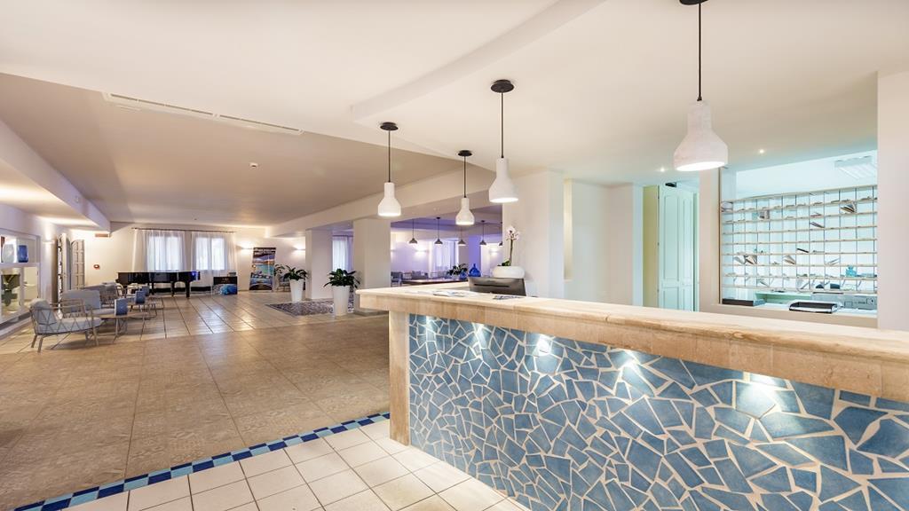 Blu Laconia Village Hotel Cannigione